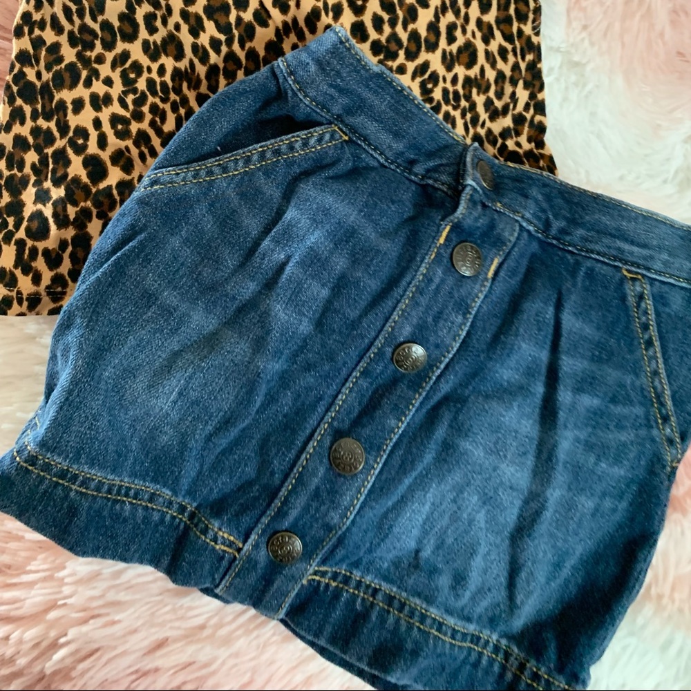 Jean skirt size 4